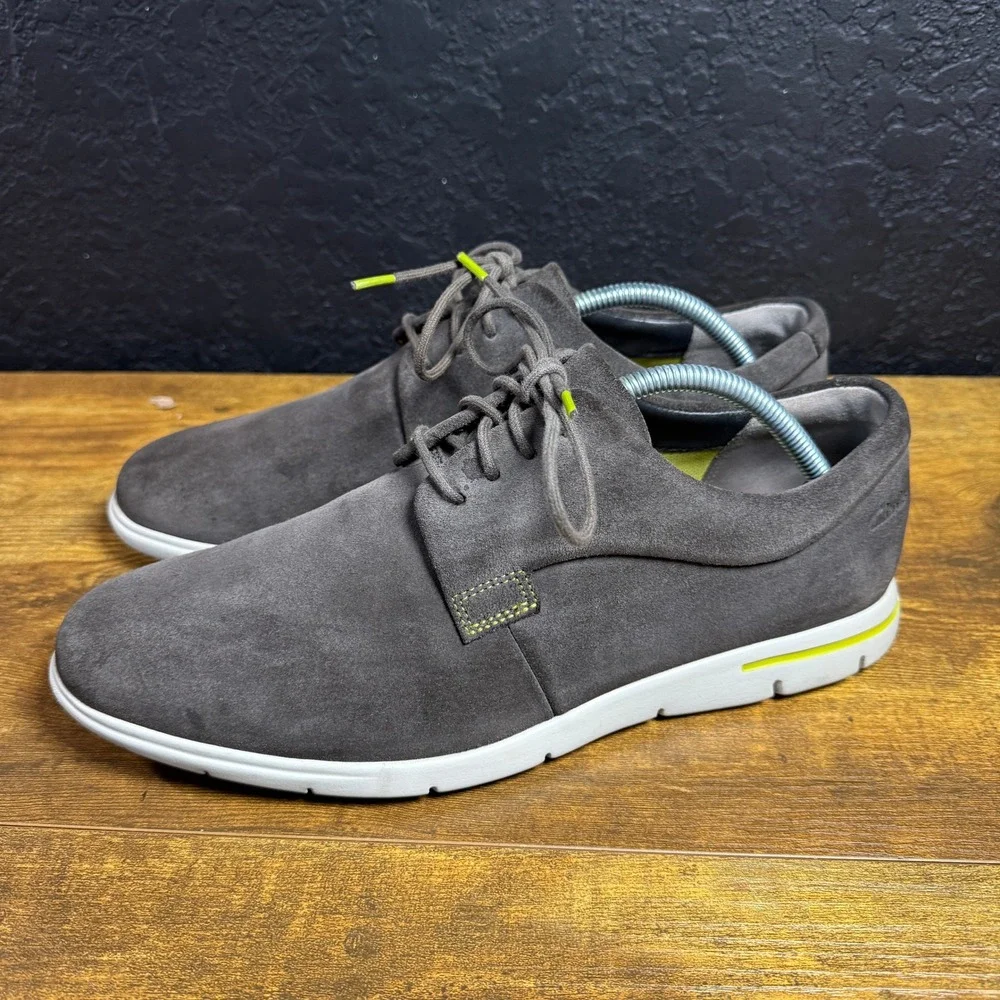 Clarks blends extralight